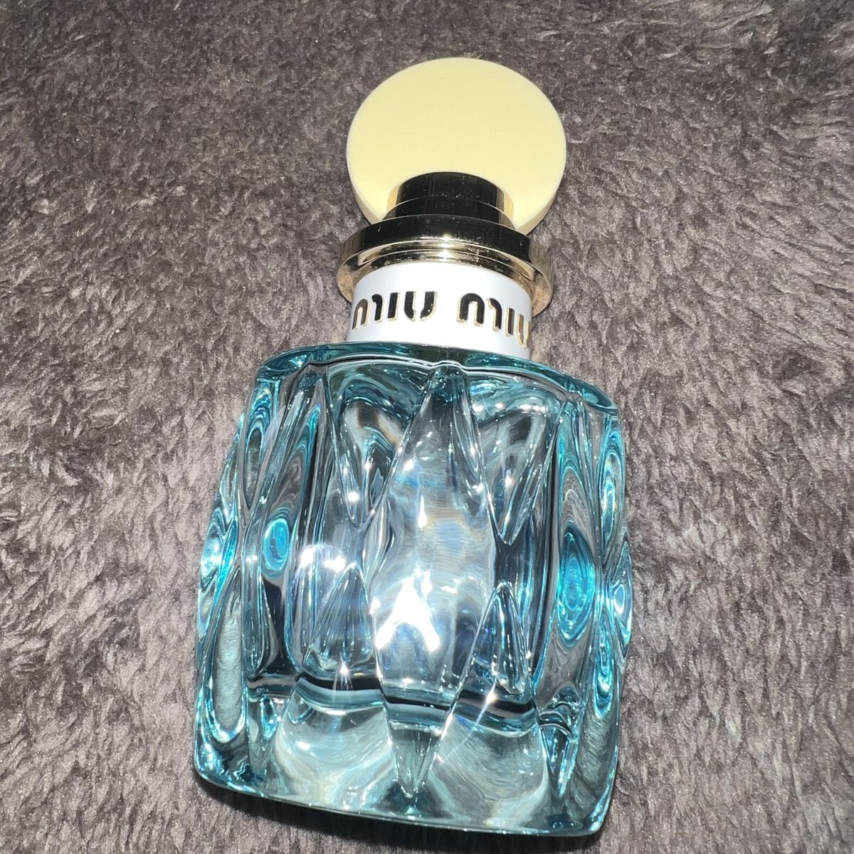 ロー ブルー オードパルファム/miu miu/香水(レディース)を使ったクチコミ（2枚目）