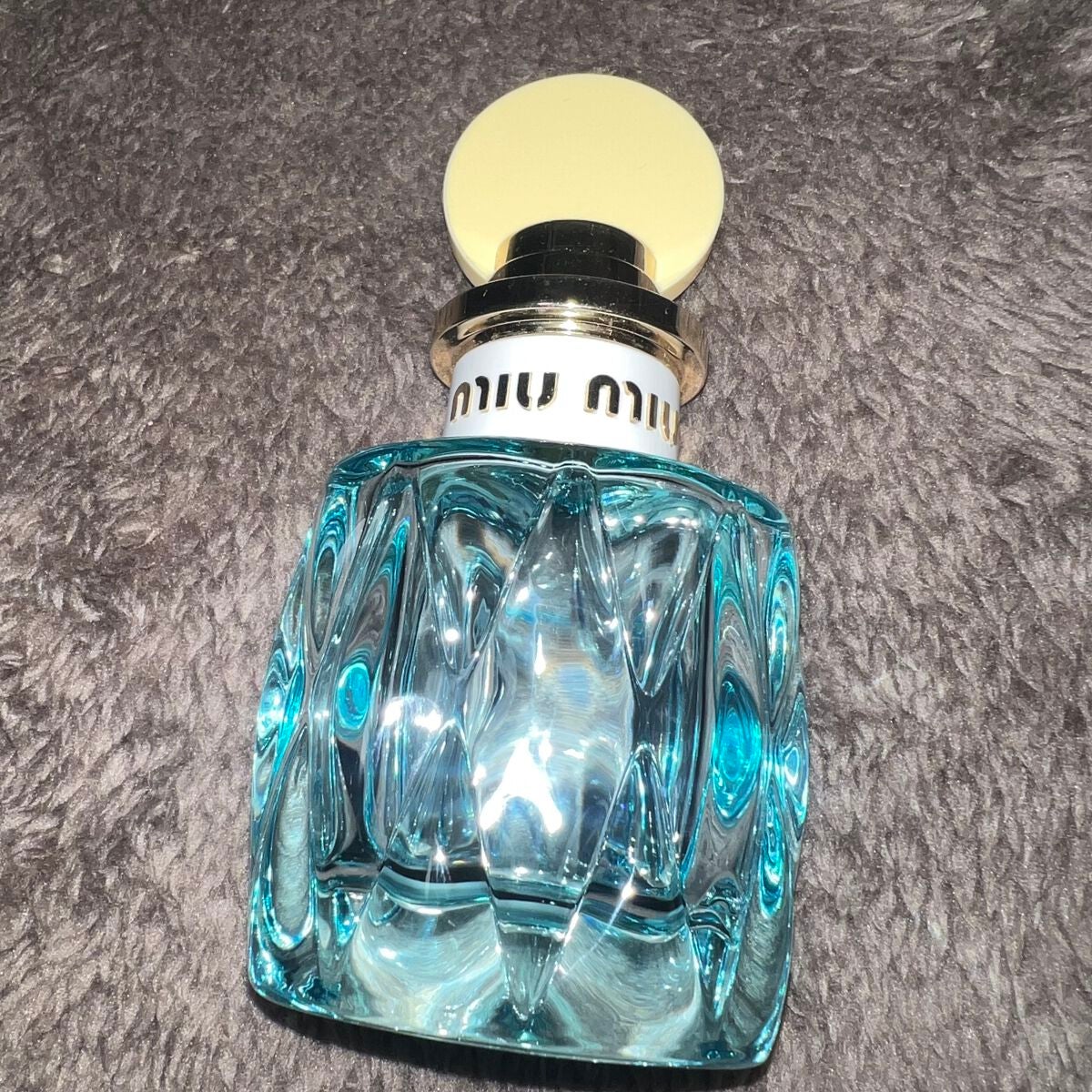 ロー ブルー オードパルファム/miu miu/香水(レディース)を使ったクチコミ(2枚目)