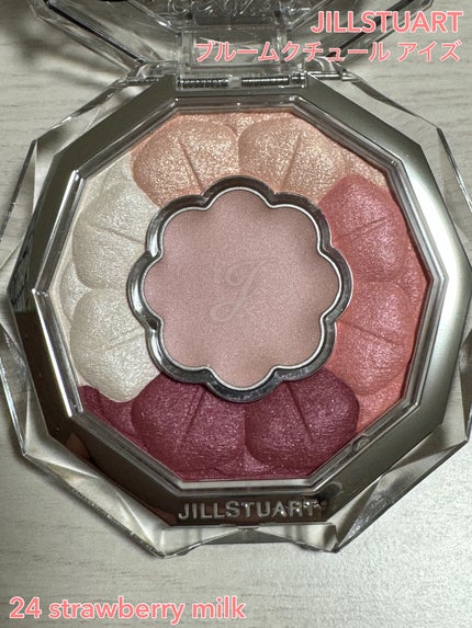 ジルスチュアート ブルームクチュール アイズ/JILL STUART/アイシャドウパレットを使ったクチコミ(1枚目)