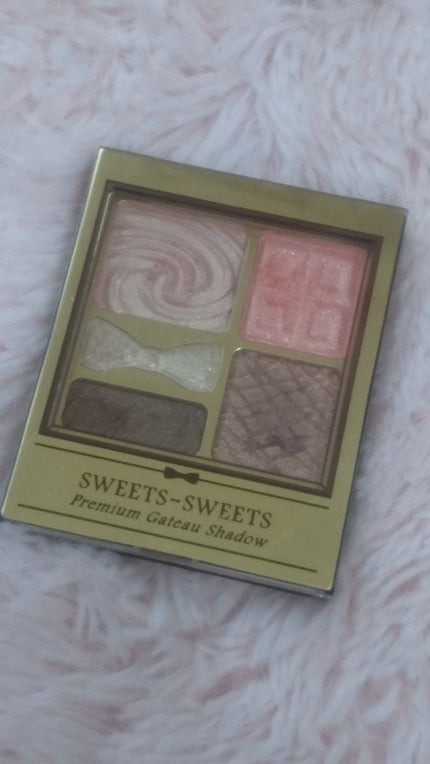 プレミアムガトーシャドウ/スウィーツ スウィーツ/アイシャドウパレットを使ったクチコミ(1枚目)