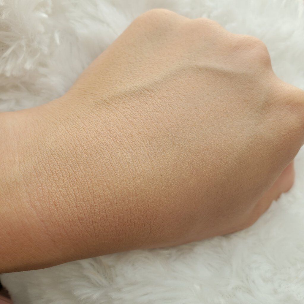 ボーン ディス ウェイ アンディテクタブル 24H マット ファンデーション/Too Faced/リキッドファンデーションを使ったクチコミ（2枚目）