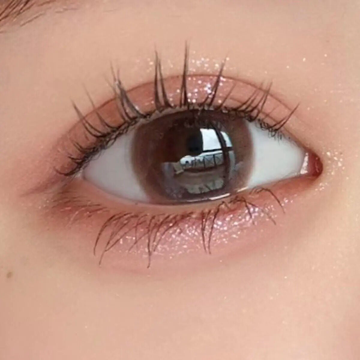 初心者さん必見!簡単&基本のアイメイクのやり方解説【一重さんや奥二重さんにも】のサムネイル