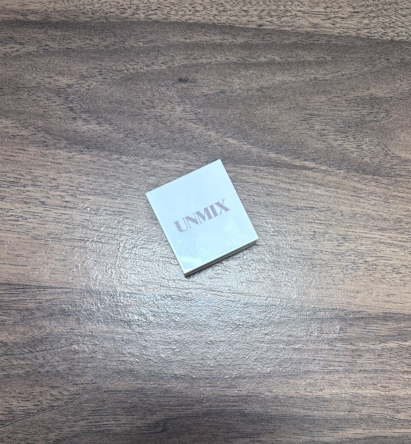 アイリッドニュアンス/UNMIX/単色アイシャドウを使ったクチコミ(3枚目)