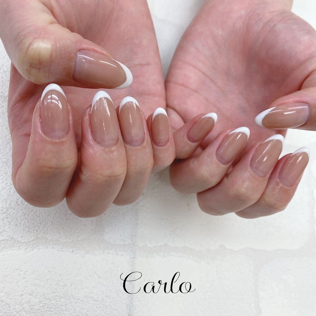 YUKA on LIPS 「.frenchnail..#nail#nailist#ネイル#..」(2枚目)