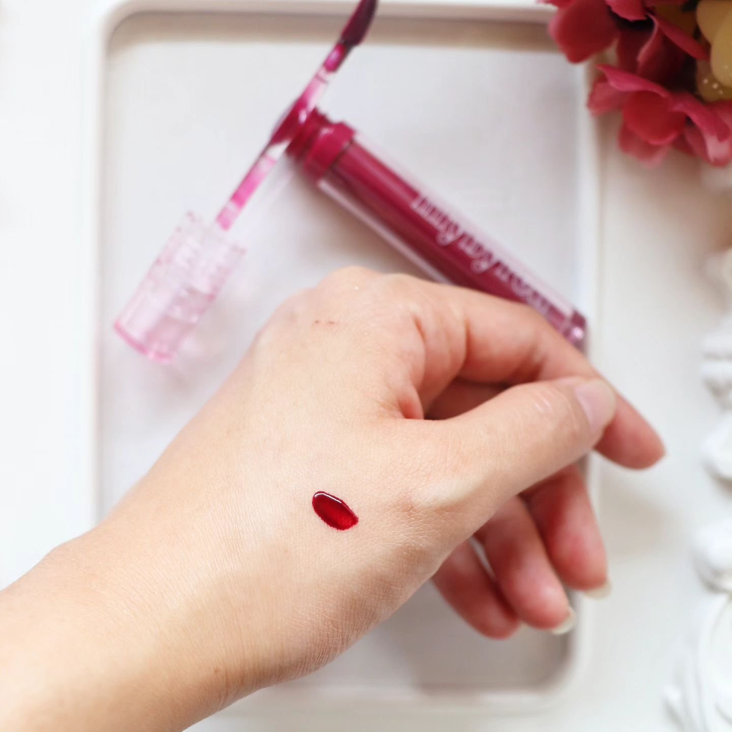 Glassy Layer Fixing Tint/lilybyred/口紅を使ったクチコミ（3枚目）