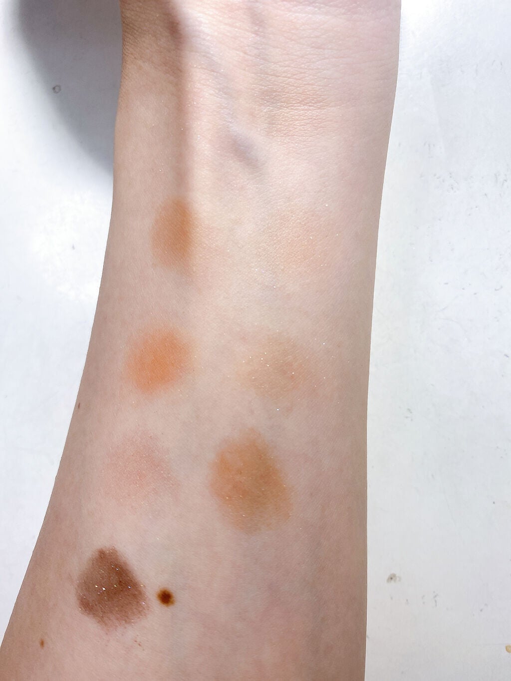 クォーツ 9色アイシャドウパレット(ドリームランドアイシャドウ)/ZEESEA/アイシャドウパレットを使ったクチコミ(4枚目)