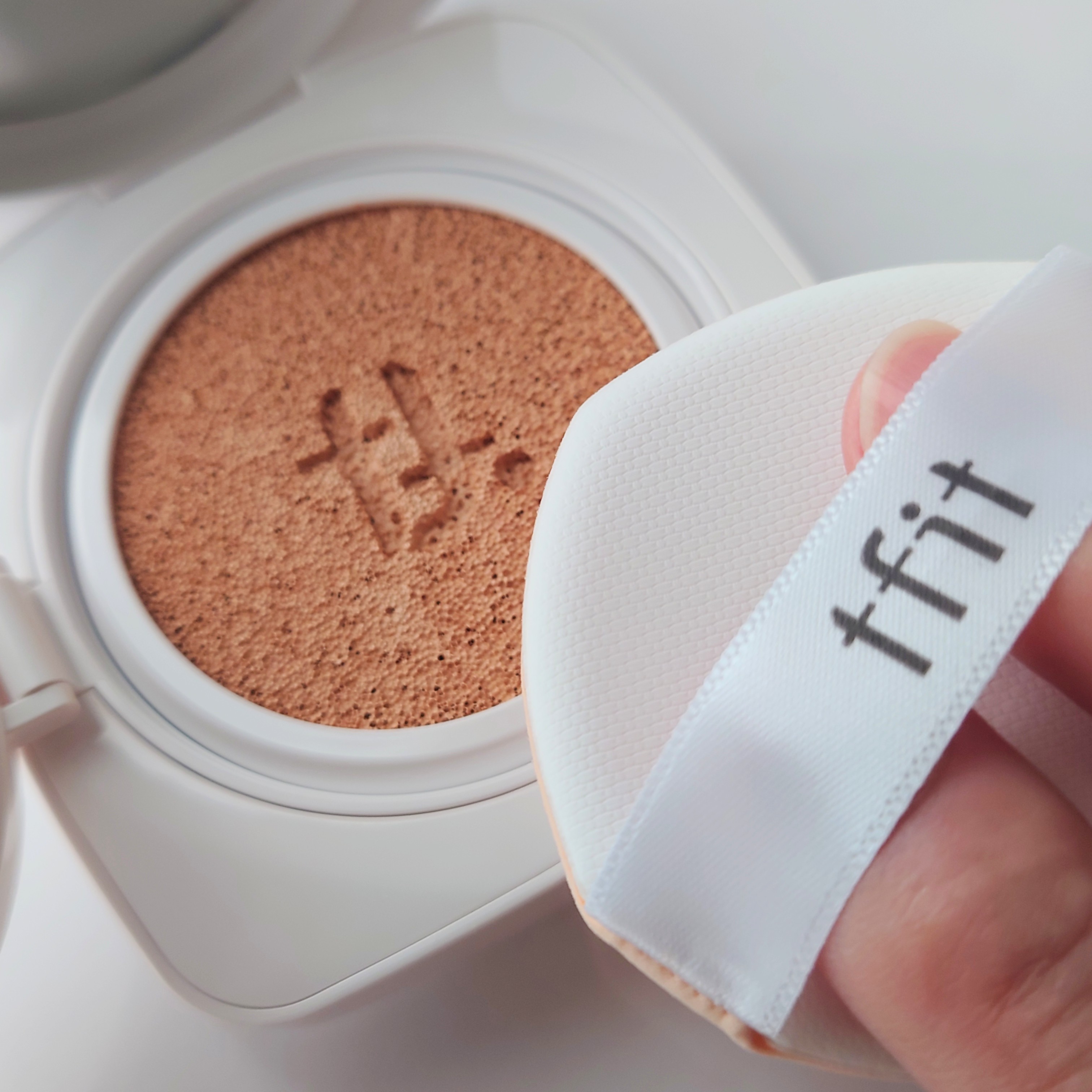 レイヤリングフィットカバークッションEX/TFIT/クッションファンデーションを使ったクチコミ（1枚目）