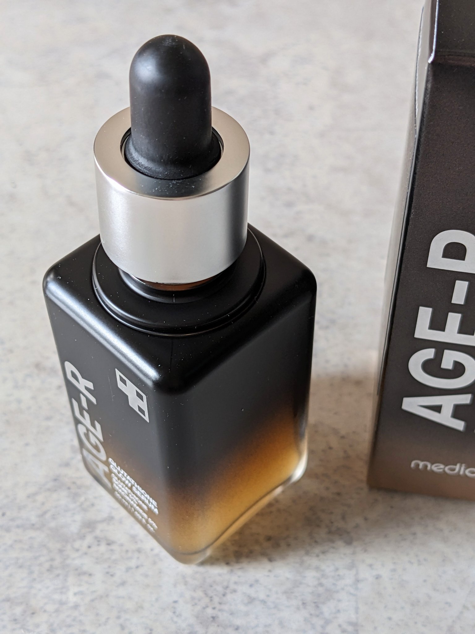 グルタチオングロウアンプル/MEDICUBE/美容液を使ったクチコミ（2枚目）