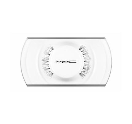 #32 アイ ラッシュ