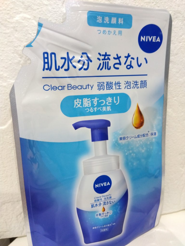 ニベア クリアビューティー弱酸性泡洗顔 皮脂すっきり 詰め替え 130ml/ニベア/泡洗顔を使ったクチコミ（2枚目）