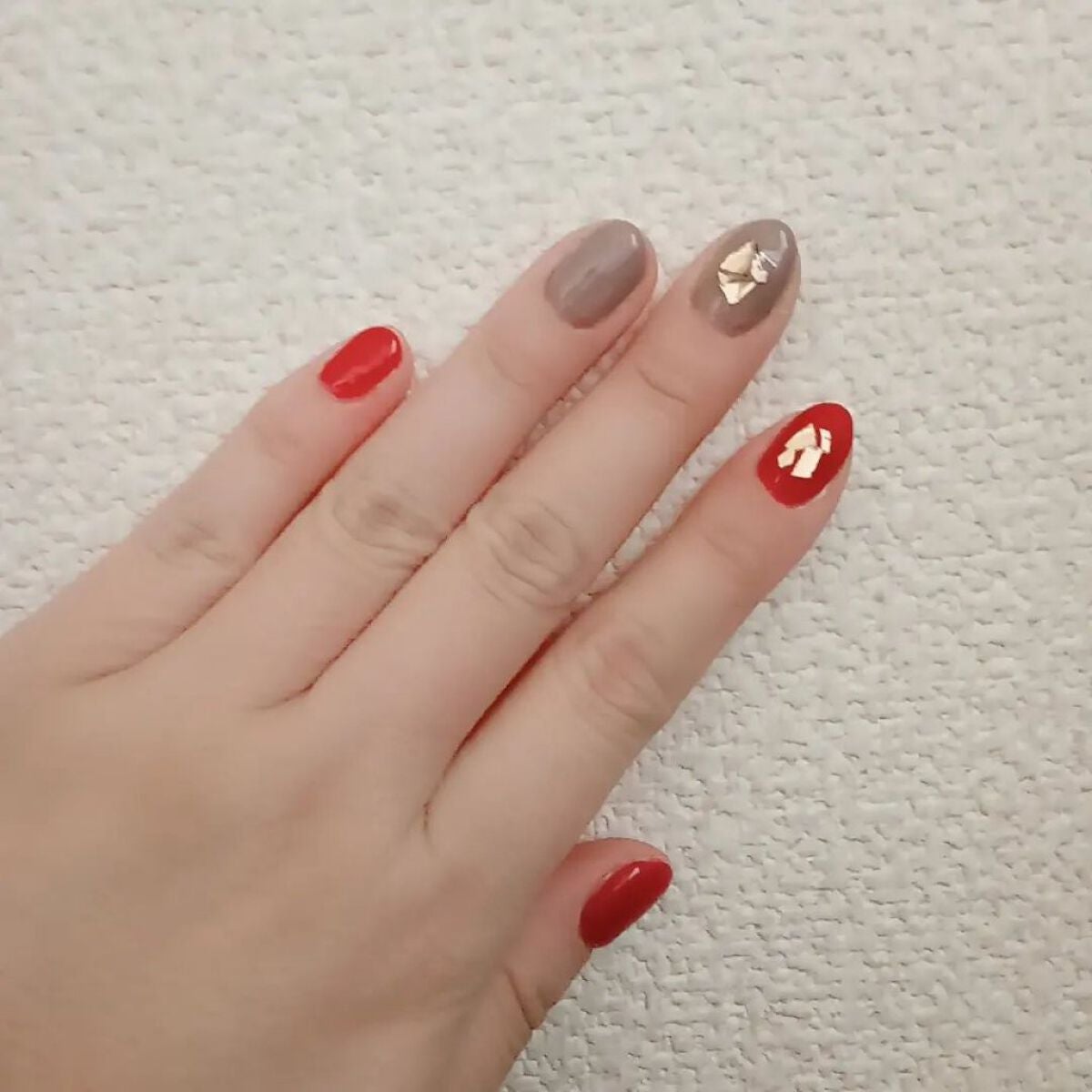 まっつん on LIPS 「ネイルチェンジ(●♡∀♡)セリアのジェルでまたしても試し塗り🥰..」(2枚目)