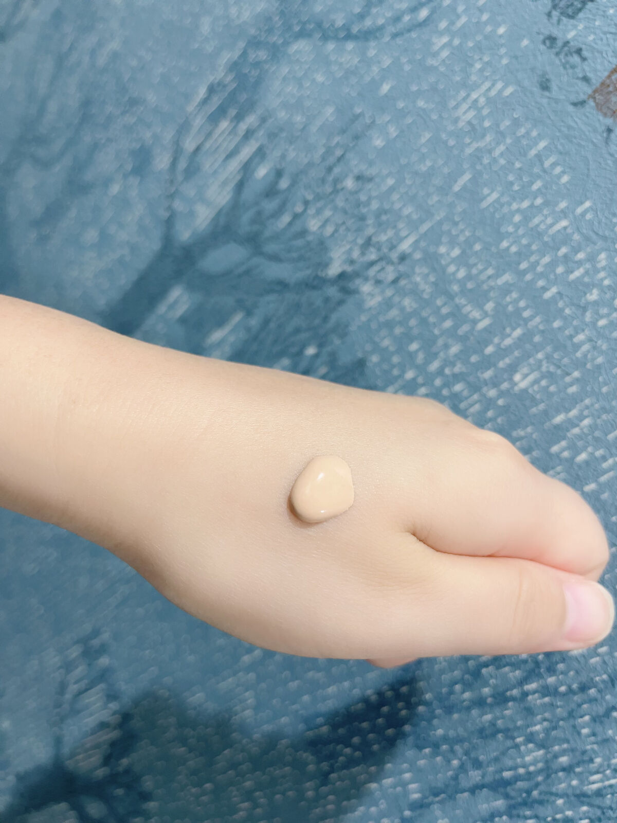 ドラマティックエッセンスリキッド/マキアージュ/リキッドファンデーションを使ったクチコミ（2枚目）