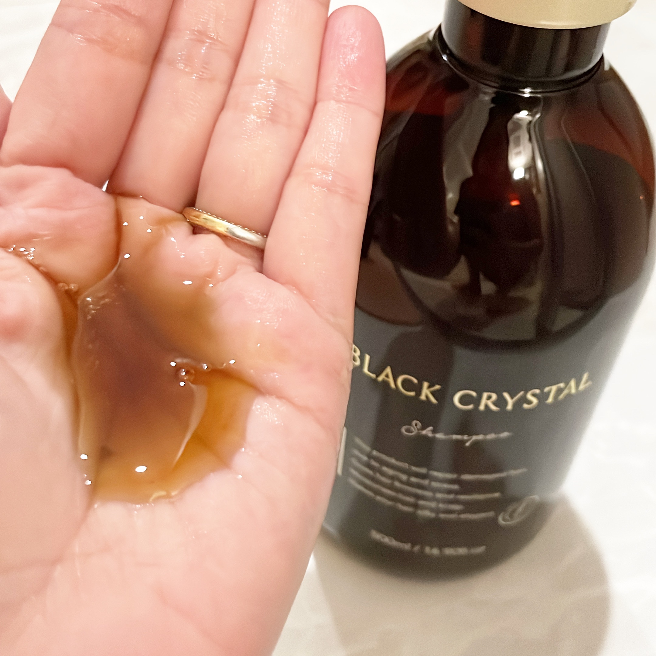 ブラッククリスタルニュートラルケアミスト/ブラッククリスタル/ヘアミストを使ったクチコミ（2枚目）