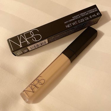 ラディアントクリーミーコンシーラー/NARS/リキッドコンシーラーを使ったクチコミ（1枚目）