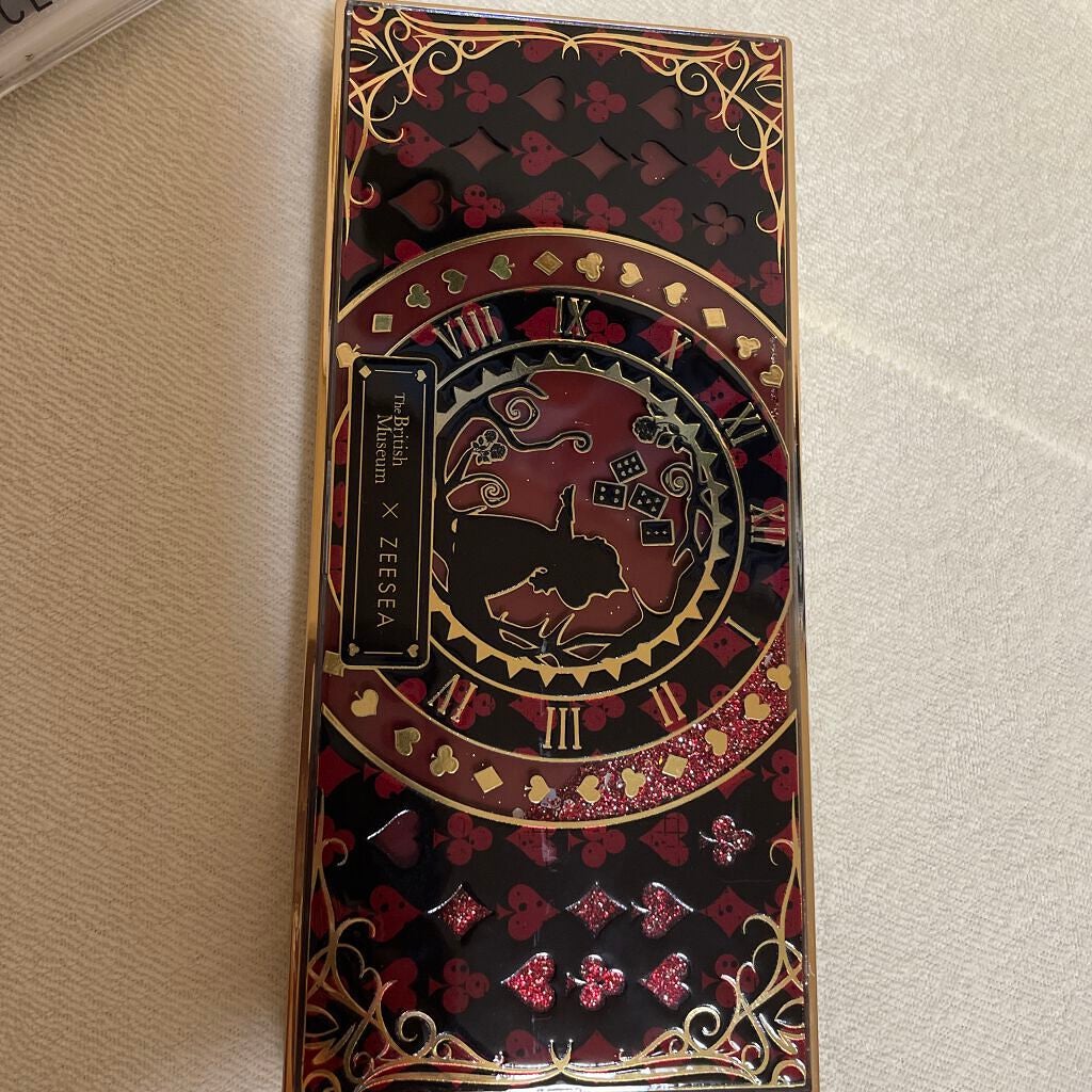 アリスドリームランドシリーズ 12色アイシャドウパレット(ZEESEA×大英博物館)/ZEESEA/アイシャドウパレットを使ったクチコミ(2枚目)