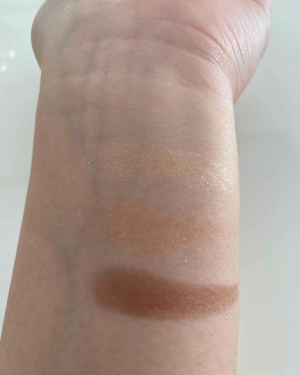 トーンアップアイシャドウ/CEZANNE/アイシャドウパレットを使ったクチコミ(3枚目)