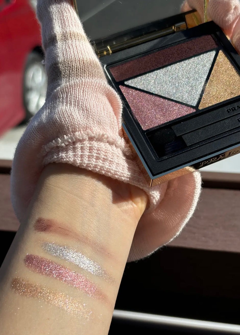 ダイメンションズ マルチエフェクト アイシャドウ/PRADA BEAUTY/アイシャドウパレットを使ったクチコミ(3枚目)