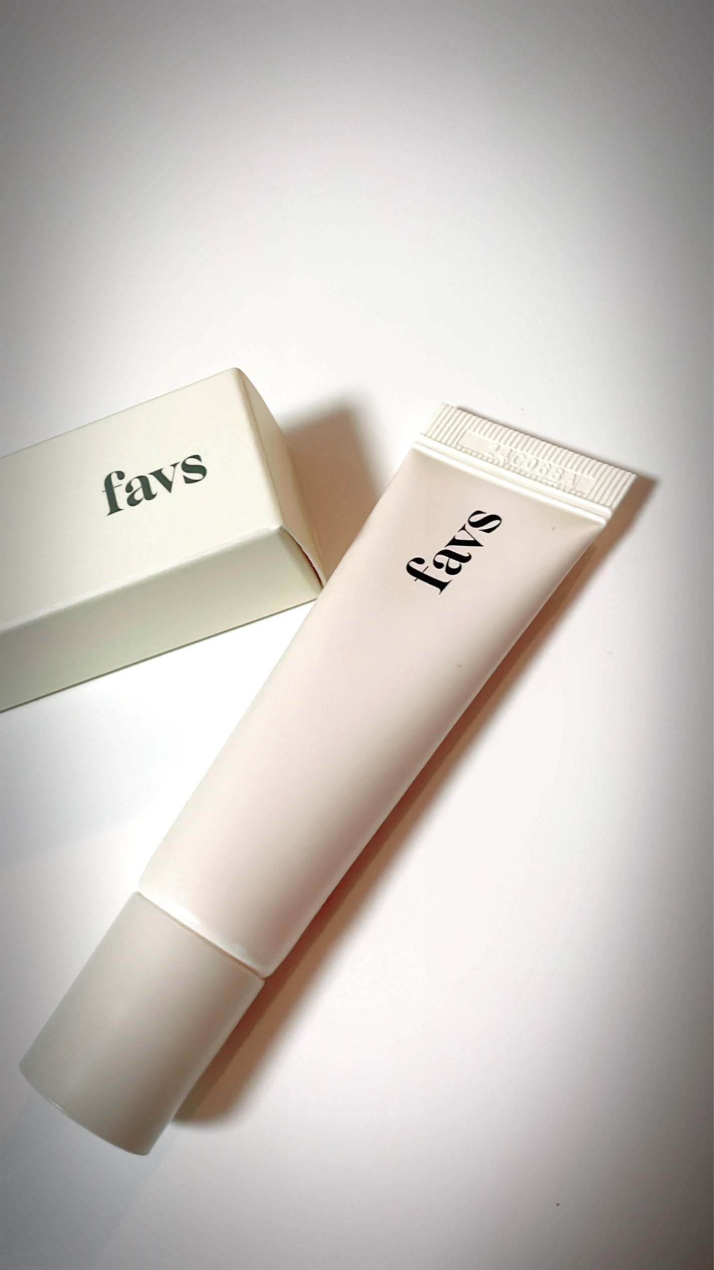 トリートメントリップセラム/favs/リップ美容液を使ったクチコミ(2枚目)