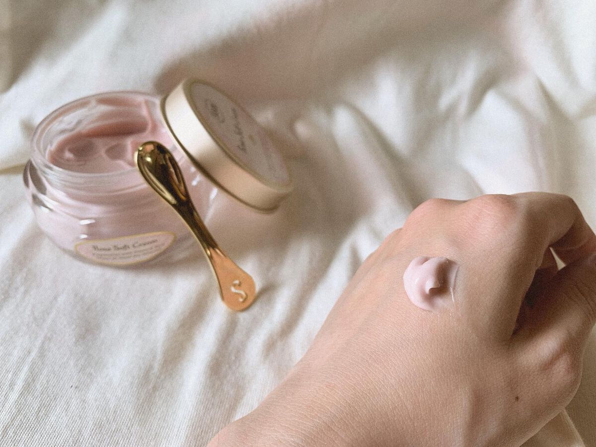 ローズウォーターインオイル/SABON/ミスト状化粧水を使ったクチコミ(4枚目)