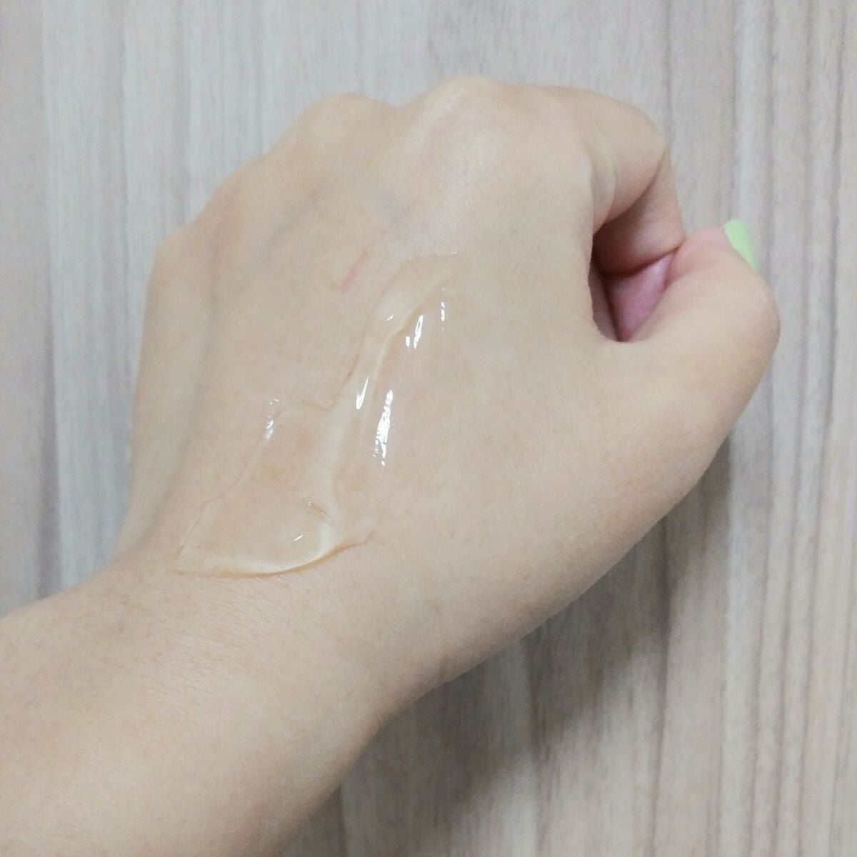 ピーチはちみつゲル/FRUDIA/美容液を使ったクチコミ(3枚目)