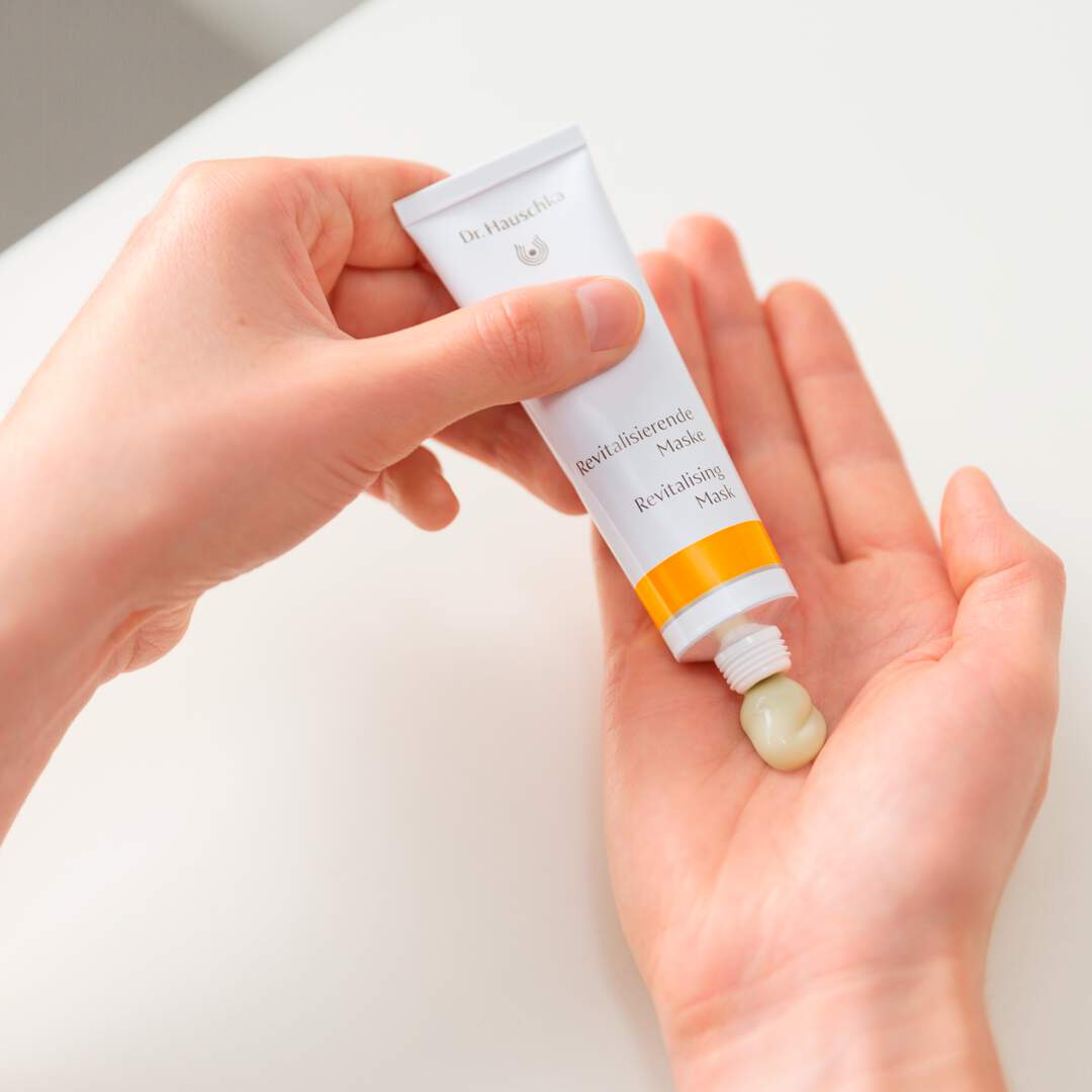 リバイタライジング マスク ドクターハウシュカ