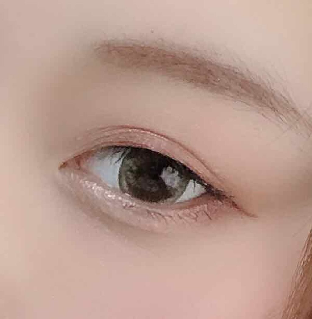 シャイニードルチェシャドウ/スウィーツ スウィーツ/アイシャドウパレットを使ったクチコミ（3枚目）