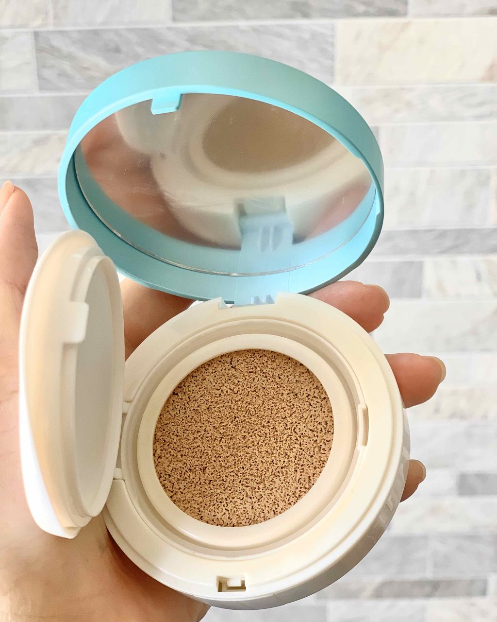 ピュアミネラル BB フレッシュクッション マット/MAYBELLINE NEW YORK/BBクリームを使ったクチコミ(2枚目)