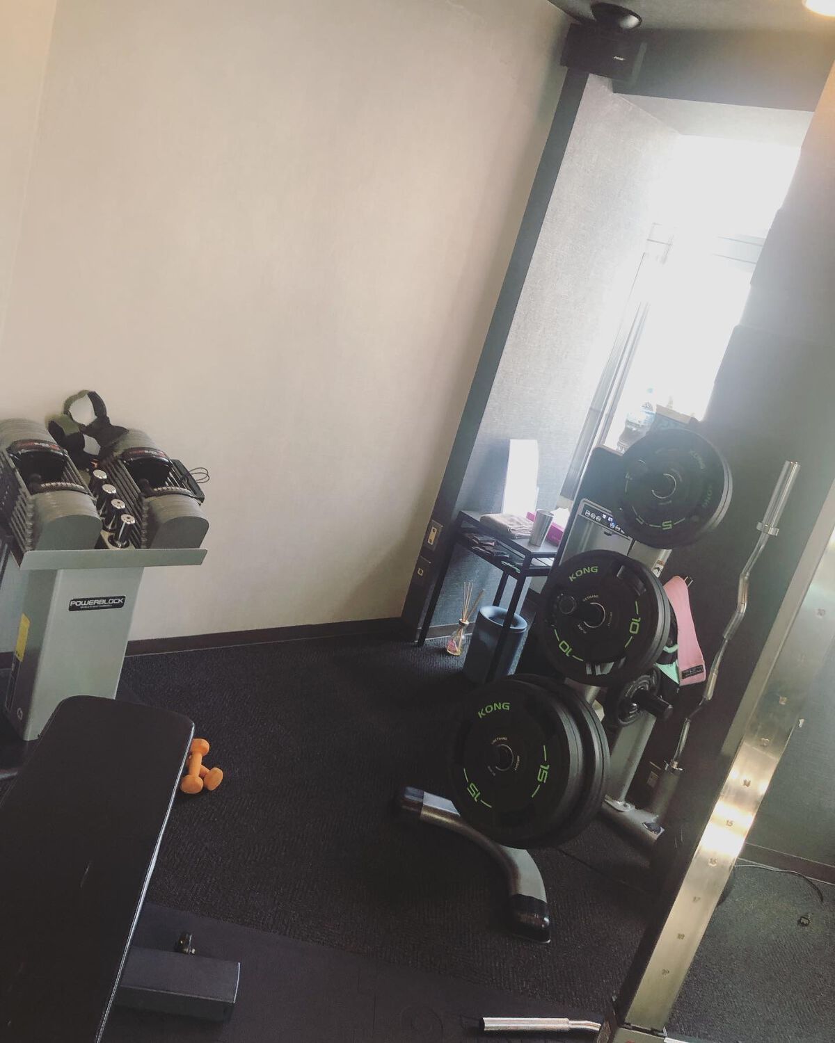 chicca 特殊メイクさんの偏愛美容 on LIPS 「私が#パーソナルトレーニングに行く理由#美容の礎は#健康体だか..」(3枚目)