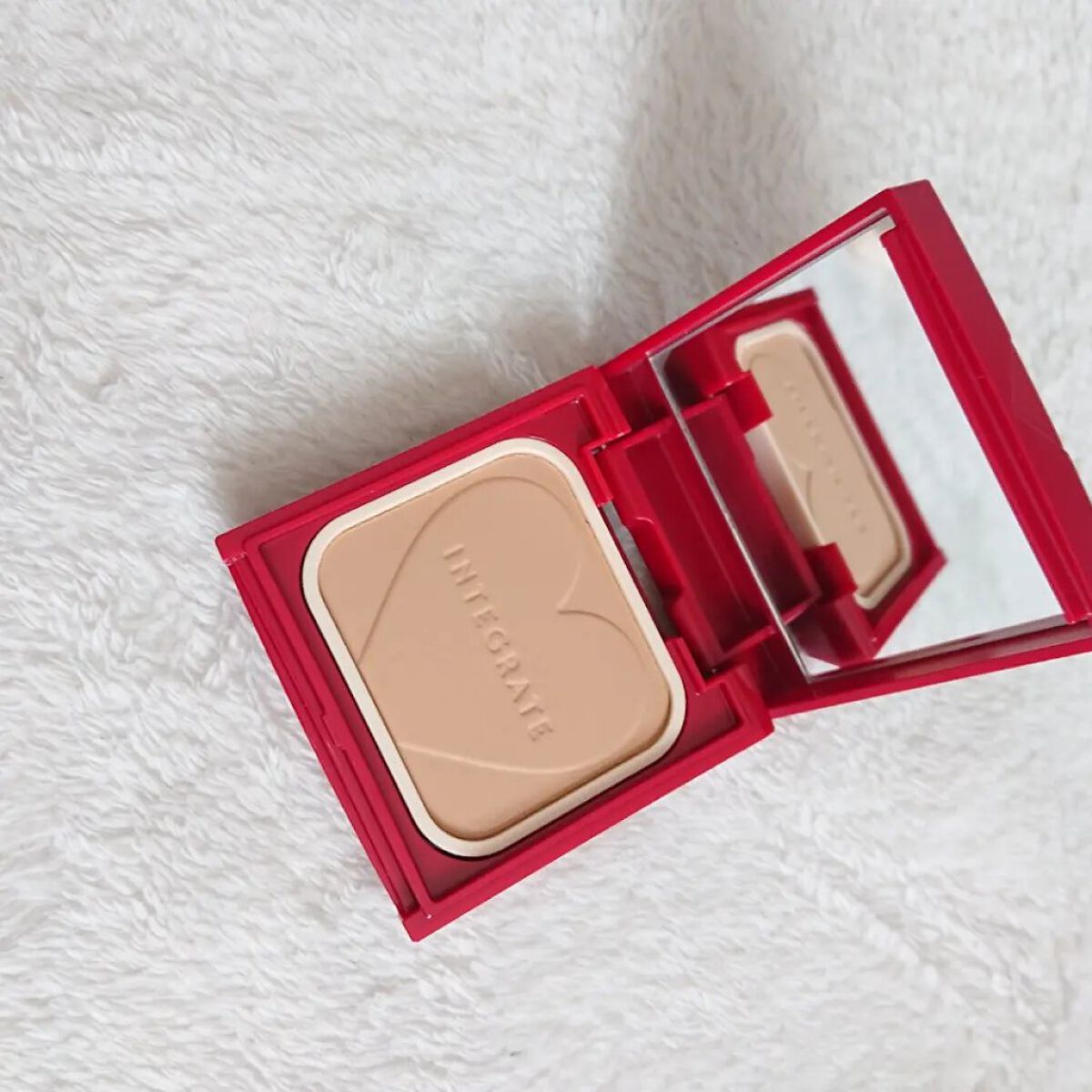 プロフィニッシュファンデーション/インテグレート/パウダーファンデーションを使ったクチコミ（2枚目）