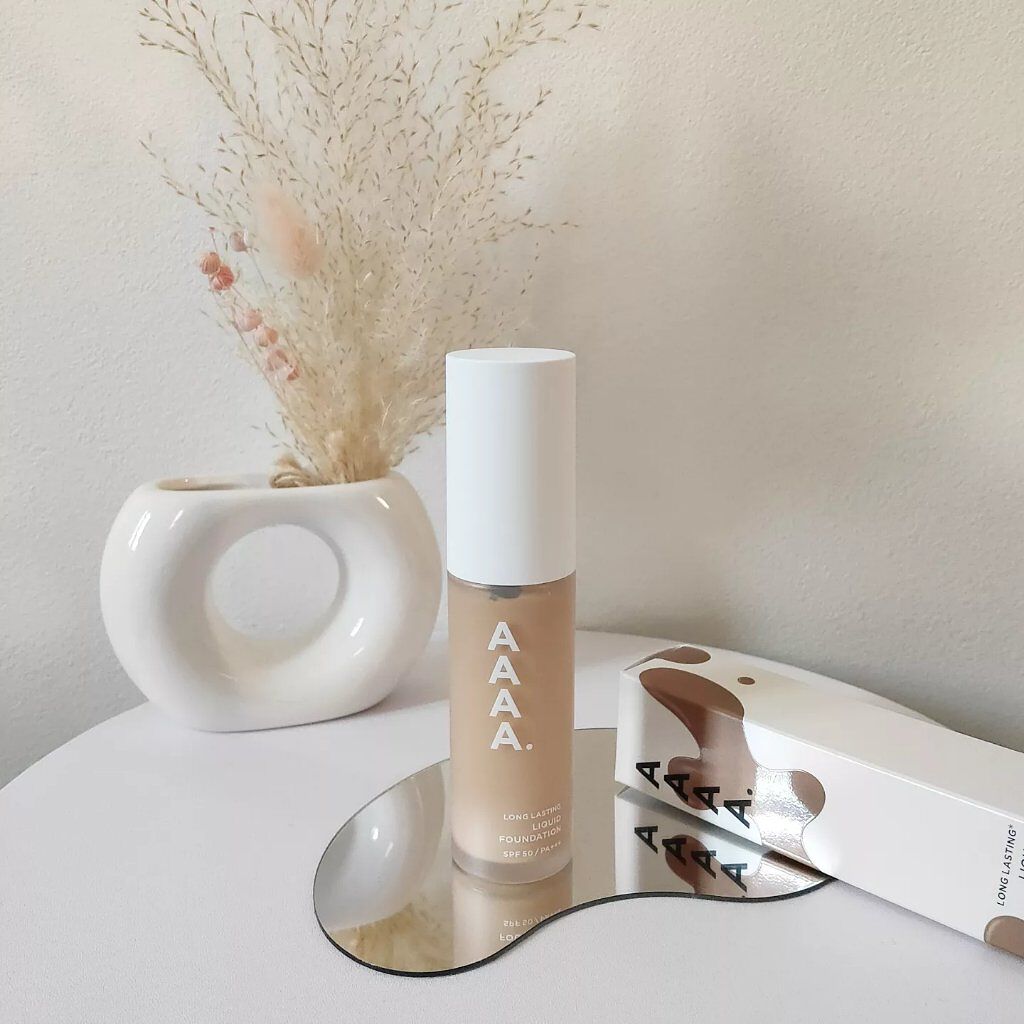 リキッドファンデーション/AAAA./クリーム・エマルジョンファンデーションを使ったクチコミ(1枚目)