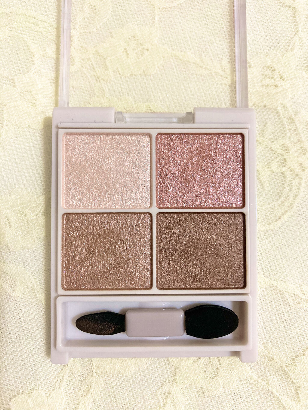 シルキースフレアイズ/キャンメイク/アイシャドウパレットを使ったクチコミ（2枚目）