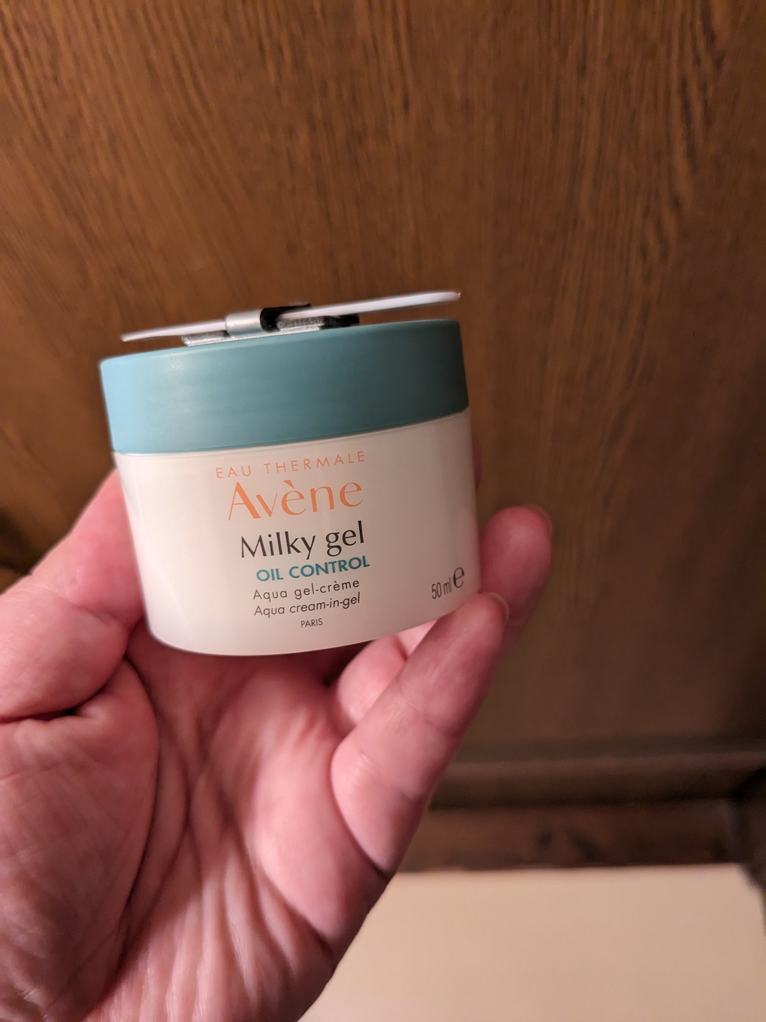 ミルキージェル　オイルコントロール/アベンヌ/オールインワン化粧品を使ったクチコミ（1枚目）