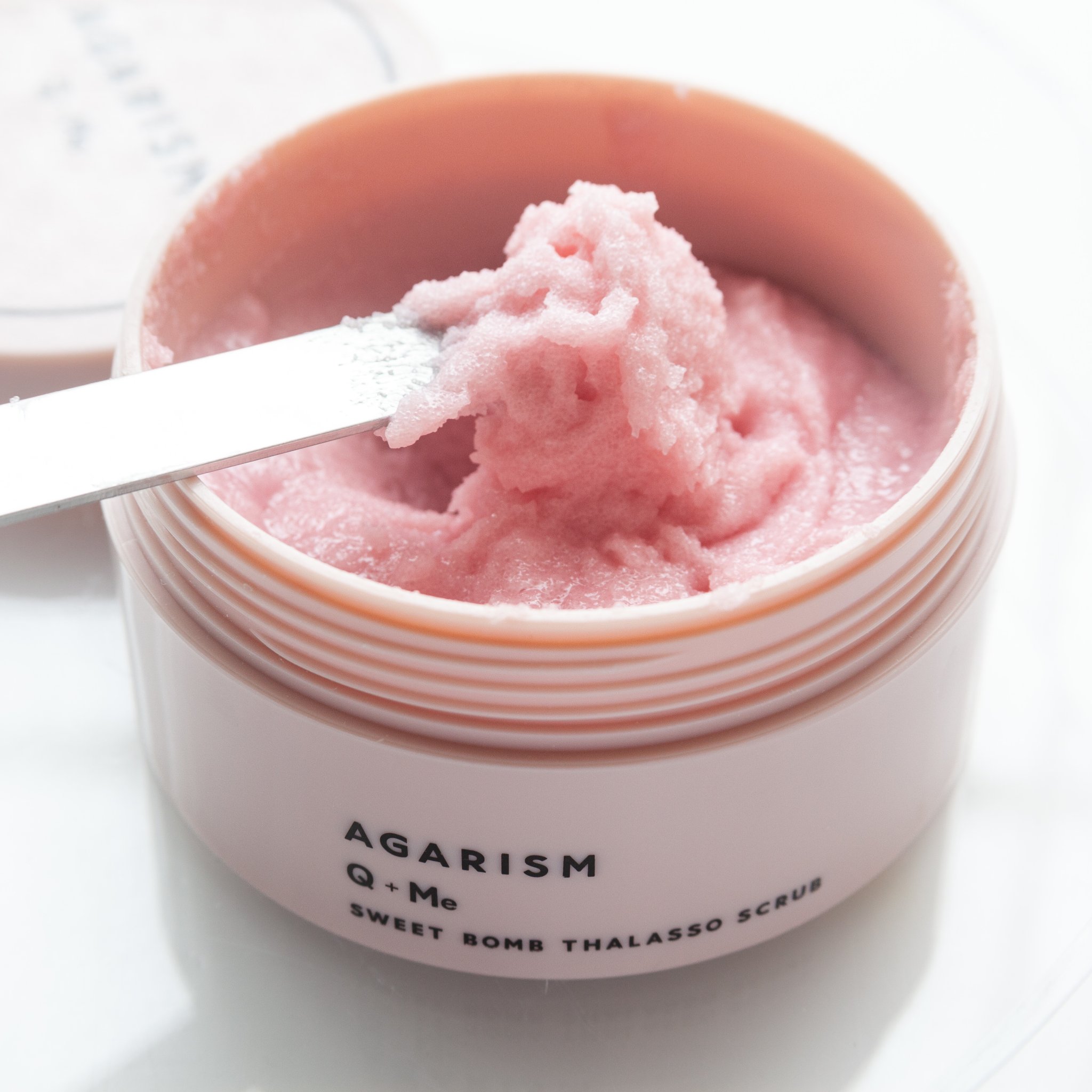 Q+Me スウィート ボム タラソ スクラブ/AGARISM/バストケア・ヒップケアを使ったクチコミ（2枚目）