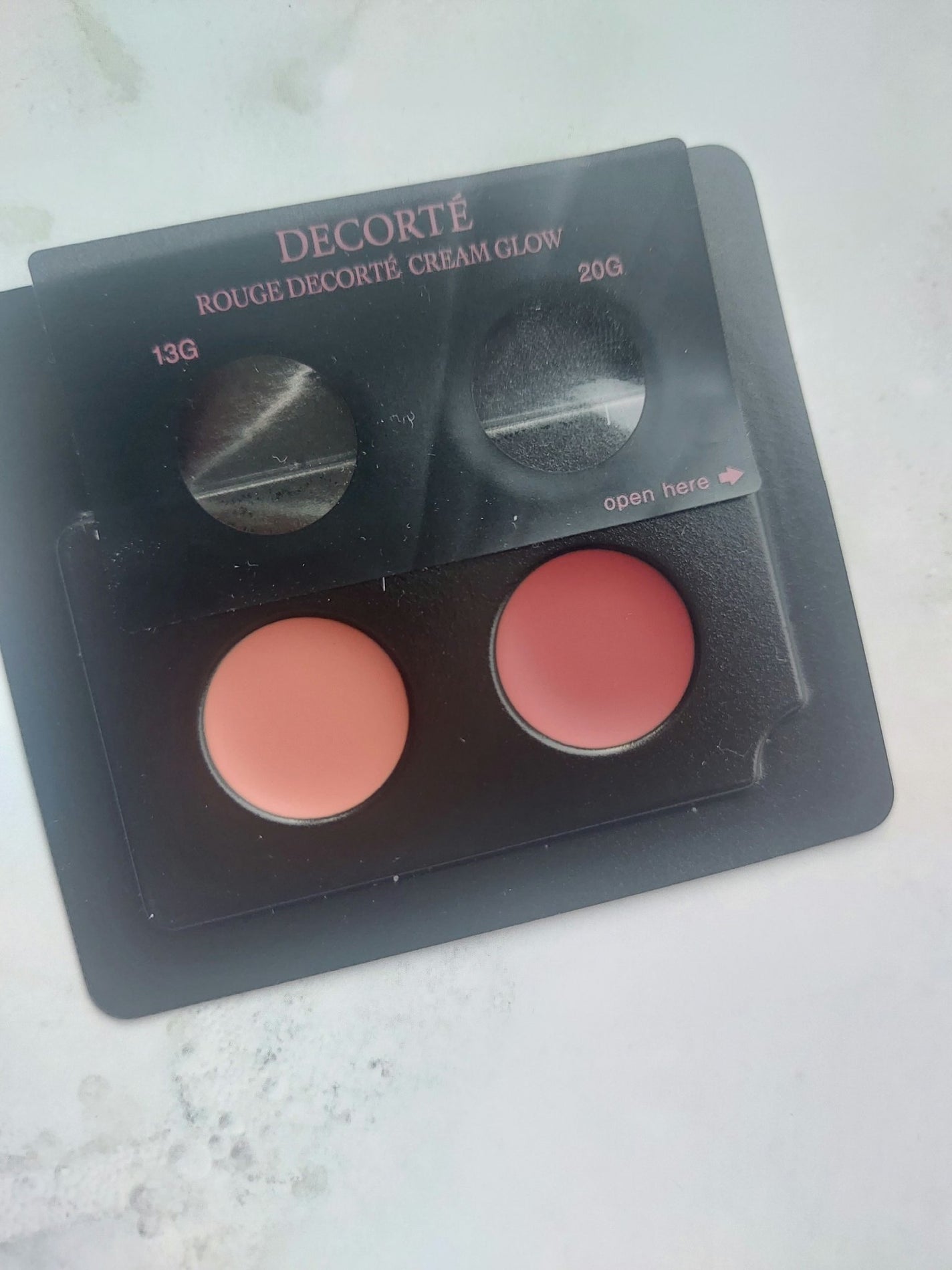 ルージュデコルテ クリームグロウ/DECORTÉ/口紅を使ったクチコミ(3枚目)