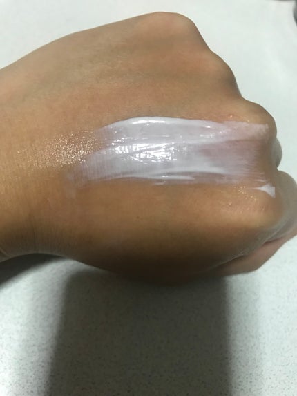 ヒアルーシカ ウォーターフィット サンセラム/SKIN1004/日焼け止めローションを使ったクチコミ(2枚目)