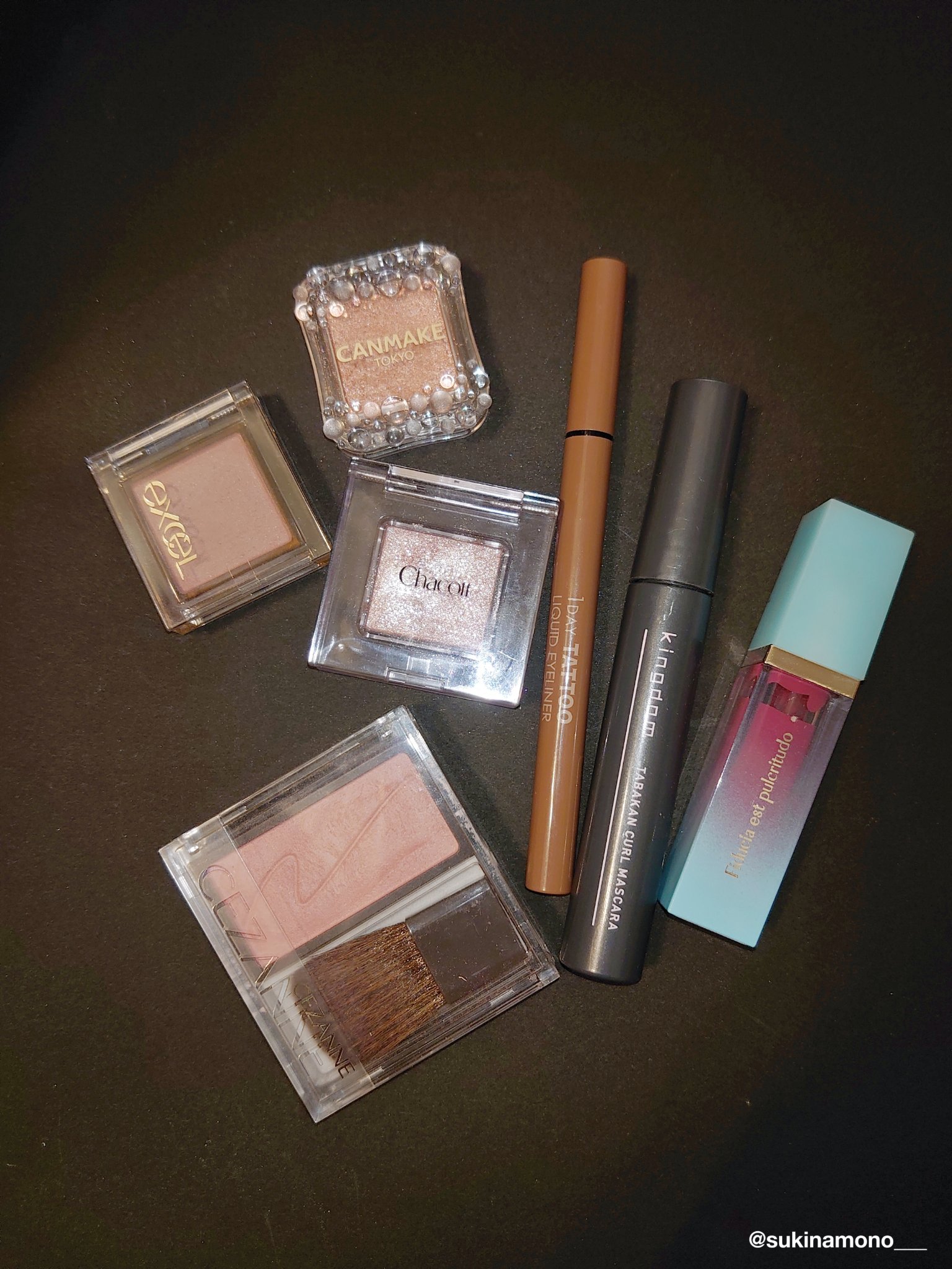 ロングラスティンググロウティント Break&run/MELALOWE/リップティントを使ったクチコミ（3枚目）