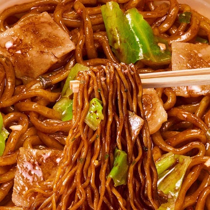 日清焼そばU.F.O. 濃い濃い屋台風焼そば