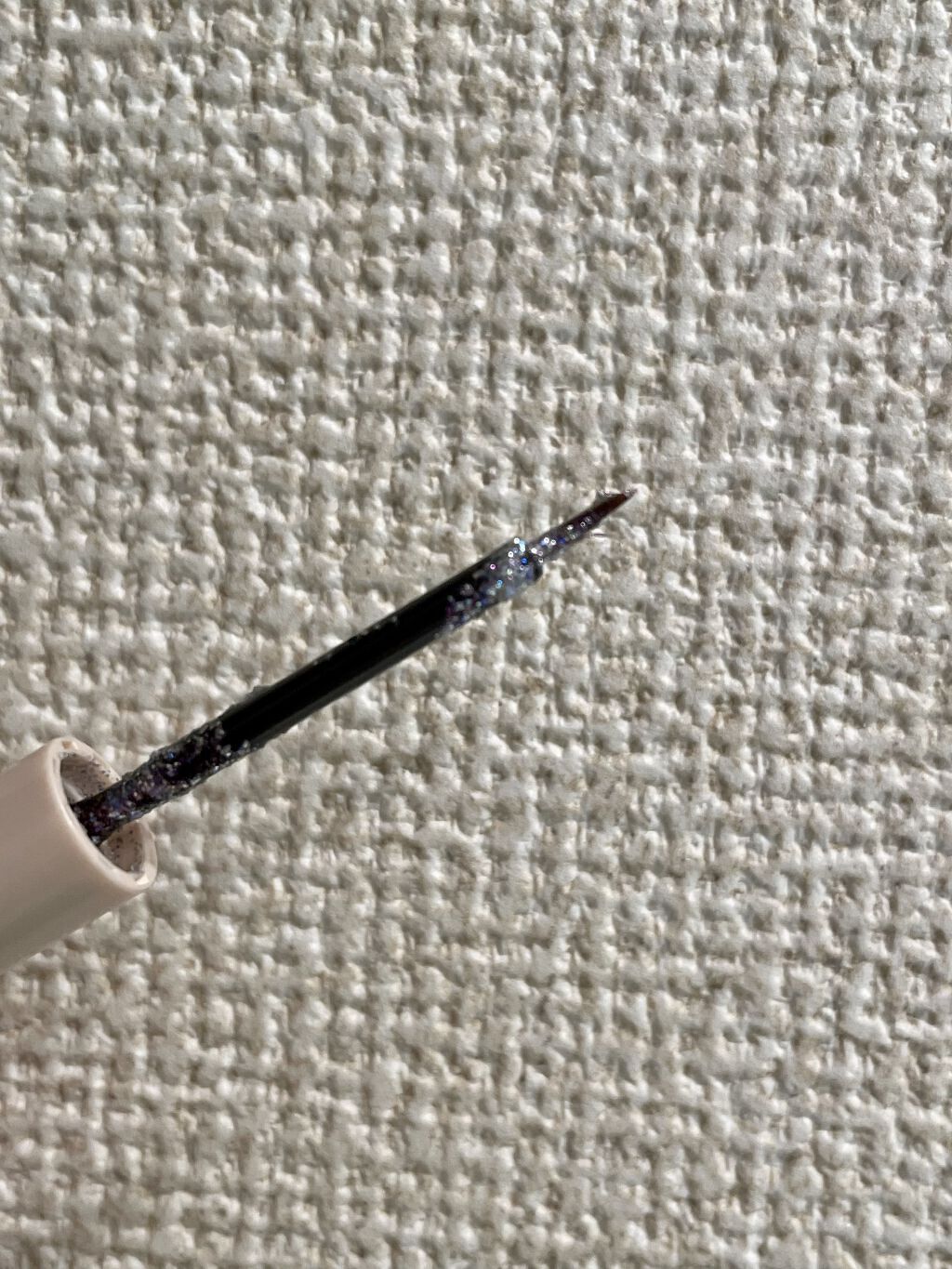 グリッターイルミネーションライナー/CipiCipi/リキッドアイライナーを使ったクチコミ（3枚目）