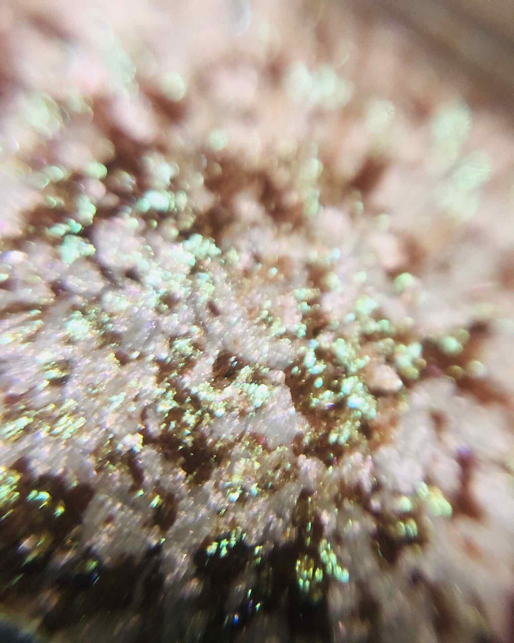 グリッタープリズム シャドウ/MISSHA/グリッターを使ったクチコミ(2枚目)