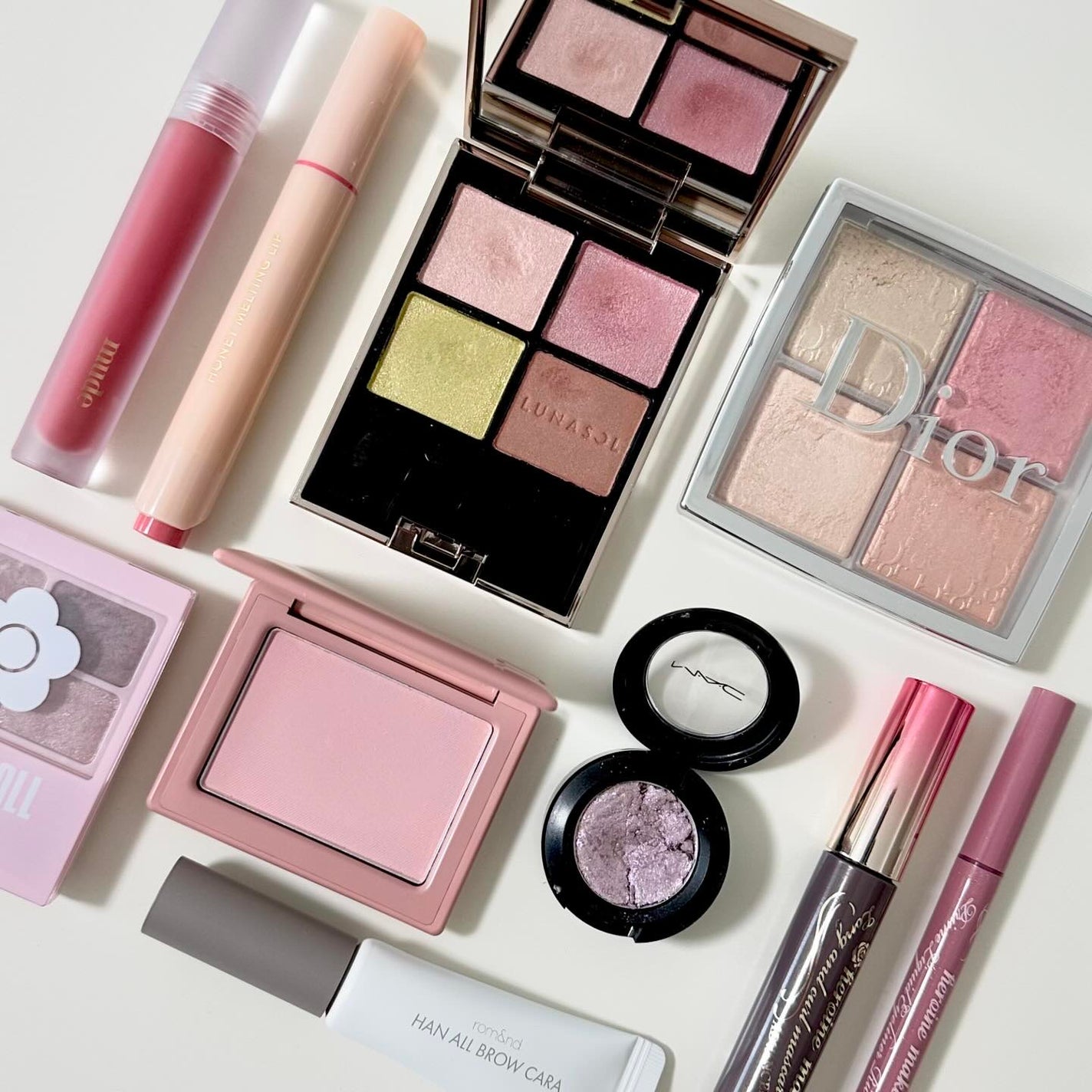 ダズルシャドウ/M・A・C/単色アイシャドウを使ったクチコミ(5枚目)