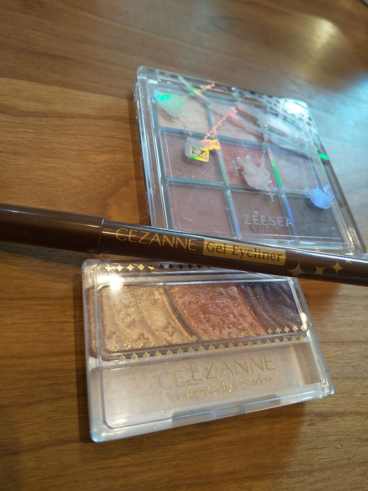 トーンアップアイシャドウ/CEZANNE/アイシャドウパレットを使ったクチコミ（1枚目）