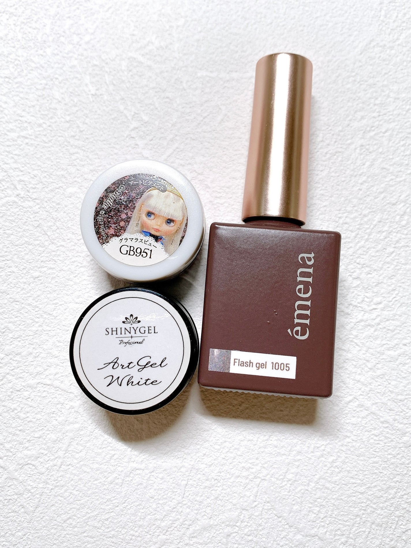 mizuki꙳ネイリスト on LIPS 「ホワイトグラデーションフレンチネイル💅やり方はこちら👇http..」(2枚目)