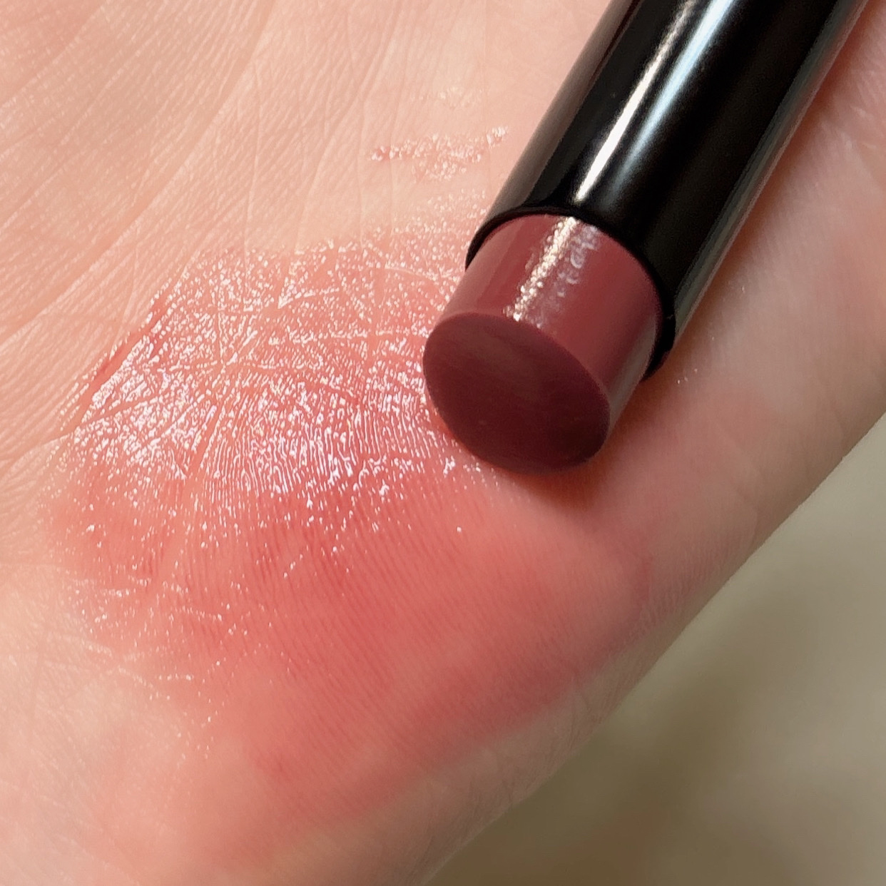 ケイト リップモンスターカラートナー/KATE/口紅を使ったクチコミ（2枚目）