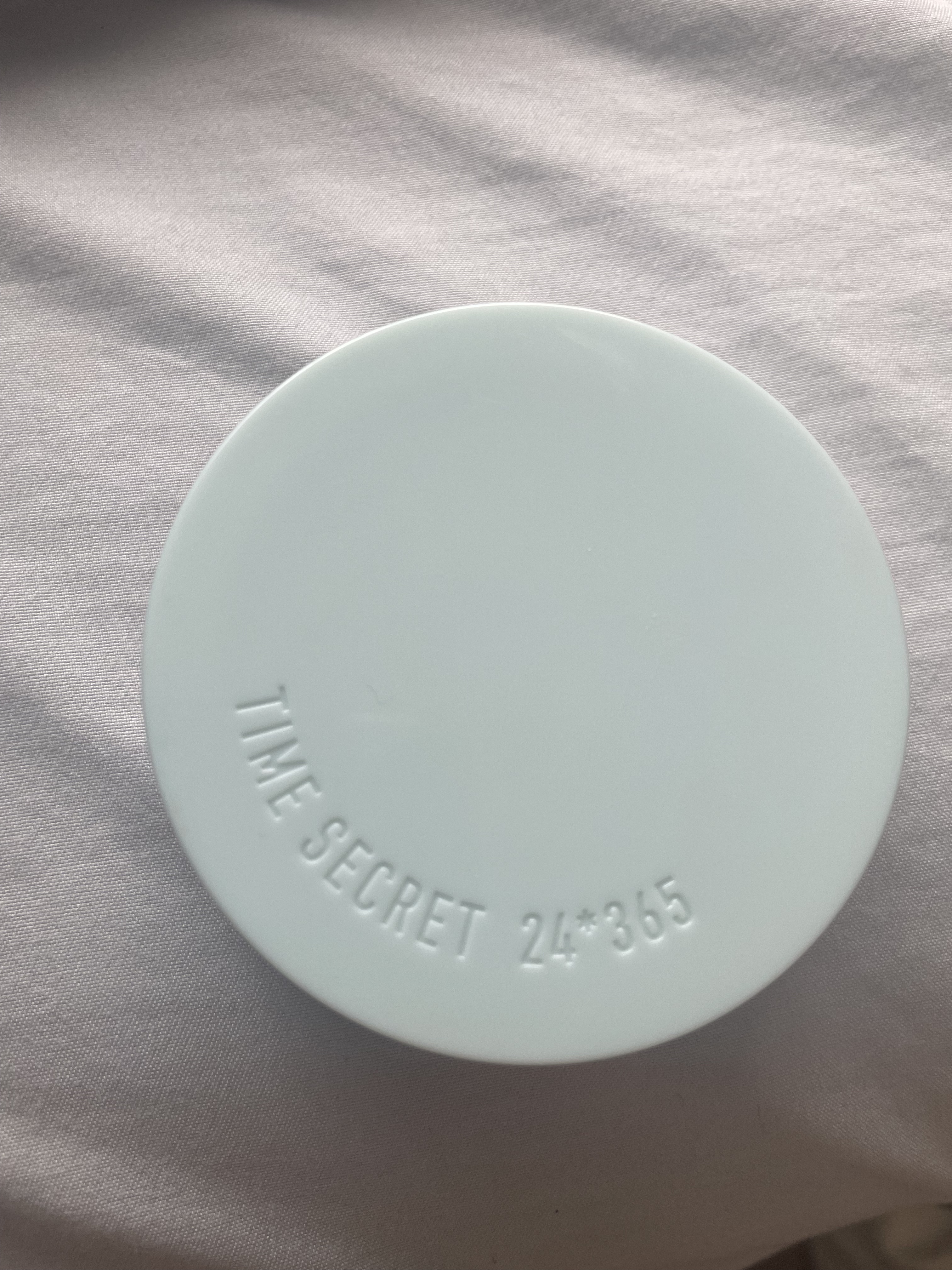 ミネラル 薬用プレストパウダー/TIME SECRET/プレストパウダーを使ったクチコミ（1枚目）