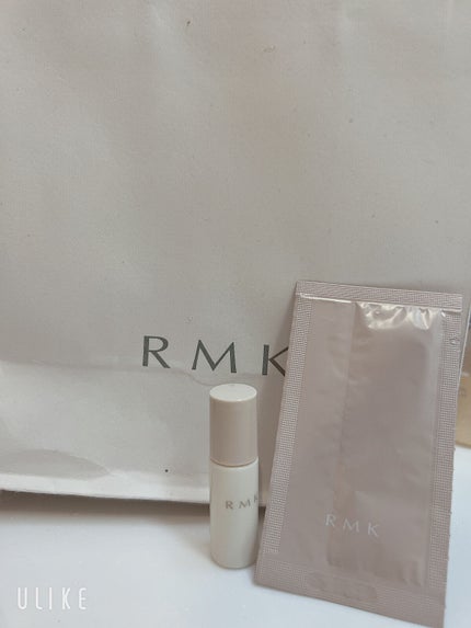 RMK リクイドファンデーション フローレスカバレッジ/RMK/リキッドファンデーションを使ったクチコミ(3枚目)