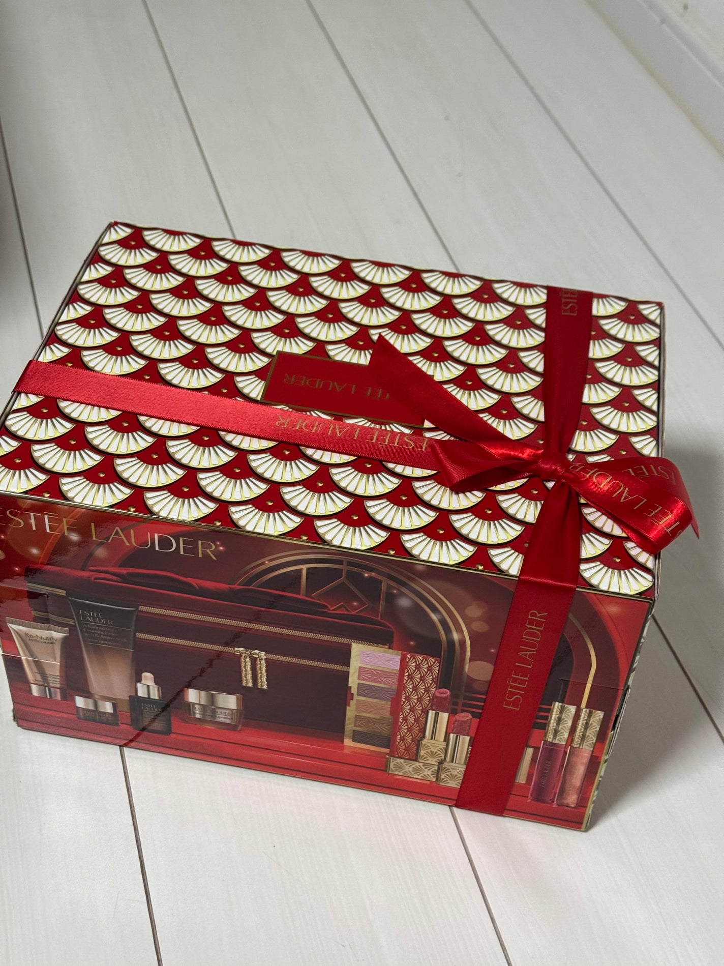 メークアップ コレクション 2024/ESTEE LAUDER/メイクアップキットを使ったクチコミ(1枚目)