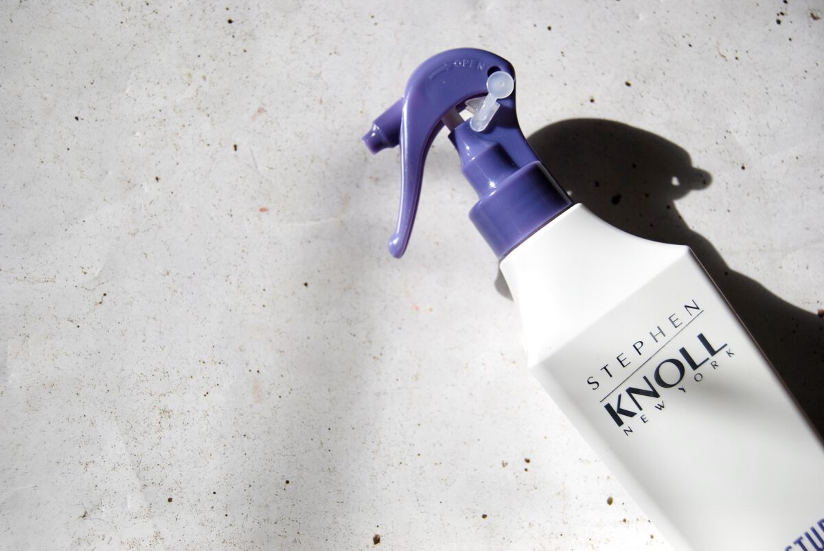 ハイドロリニュー ミスト モイスチュアリペア/スティーブンノル ニューヨーク/プレスタイリング・寝ぐせ直しを使ったクチコミ（2枚目）