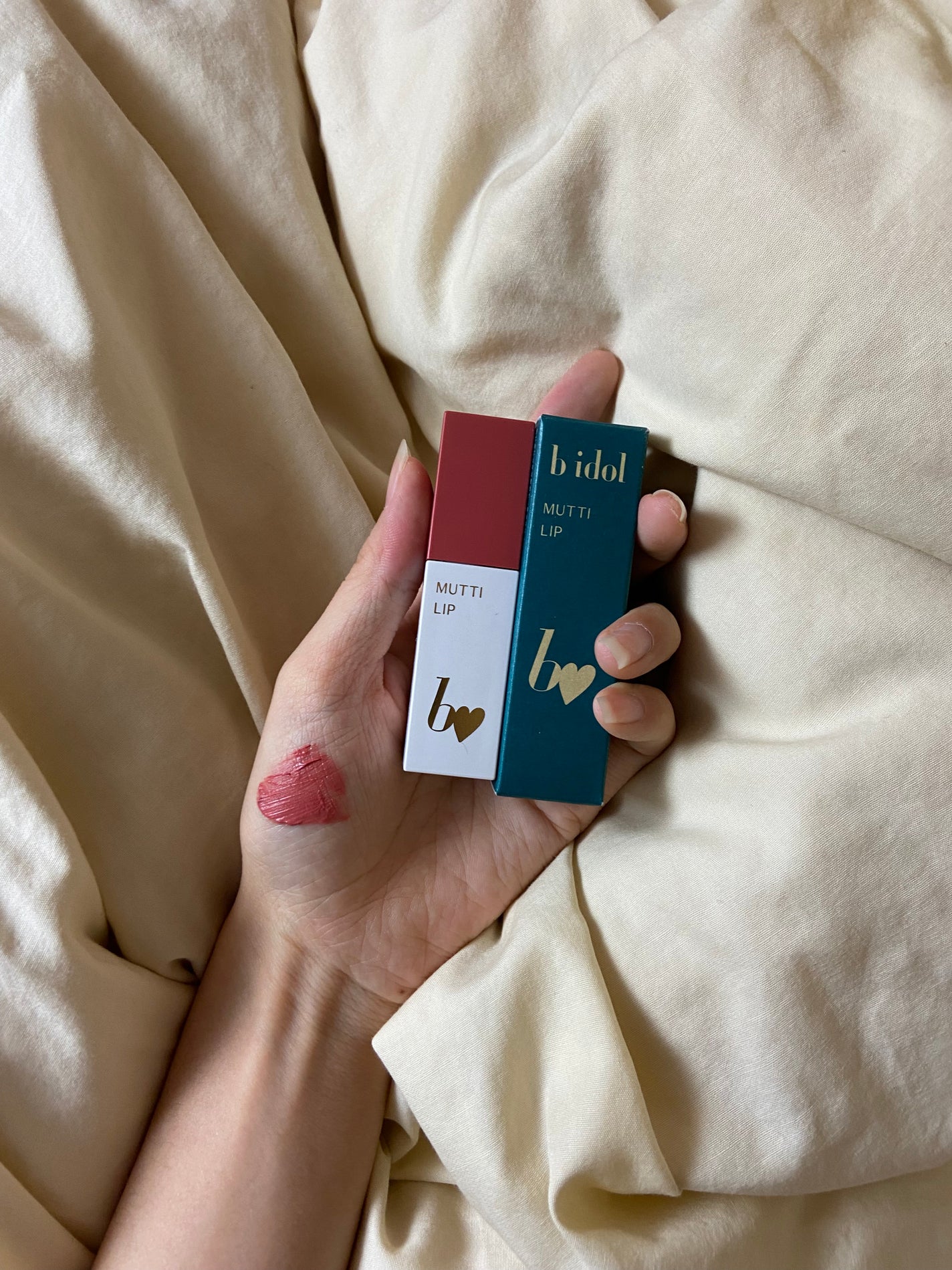 むっちリップR/b idol/口紅を使ったクチコミ(1枚目)