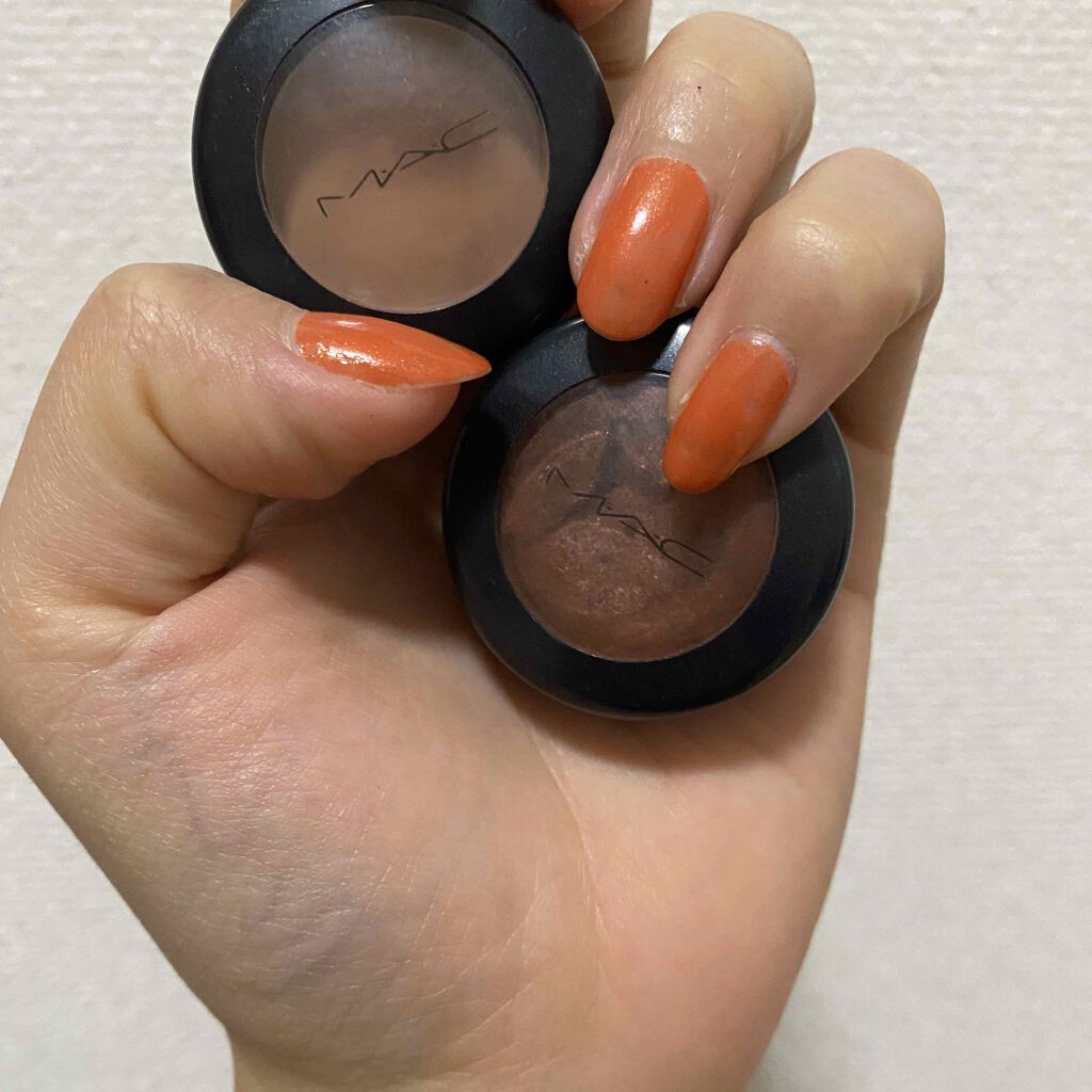 エクストラ ディメンション アイシャドウ/M・A・C/単色アイシャドウを使ったクチコミ（2枚目）