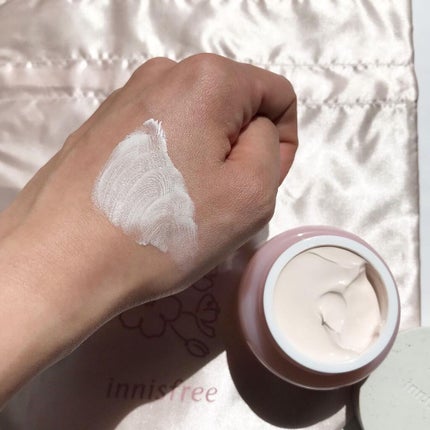 チェリーブロッサム トーンアップ クリーム UV/innisfree/フェイスクリームを使ったクチコミ(2枚目)